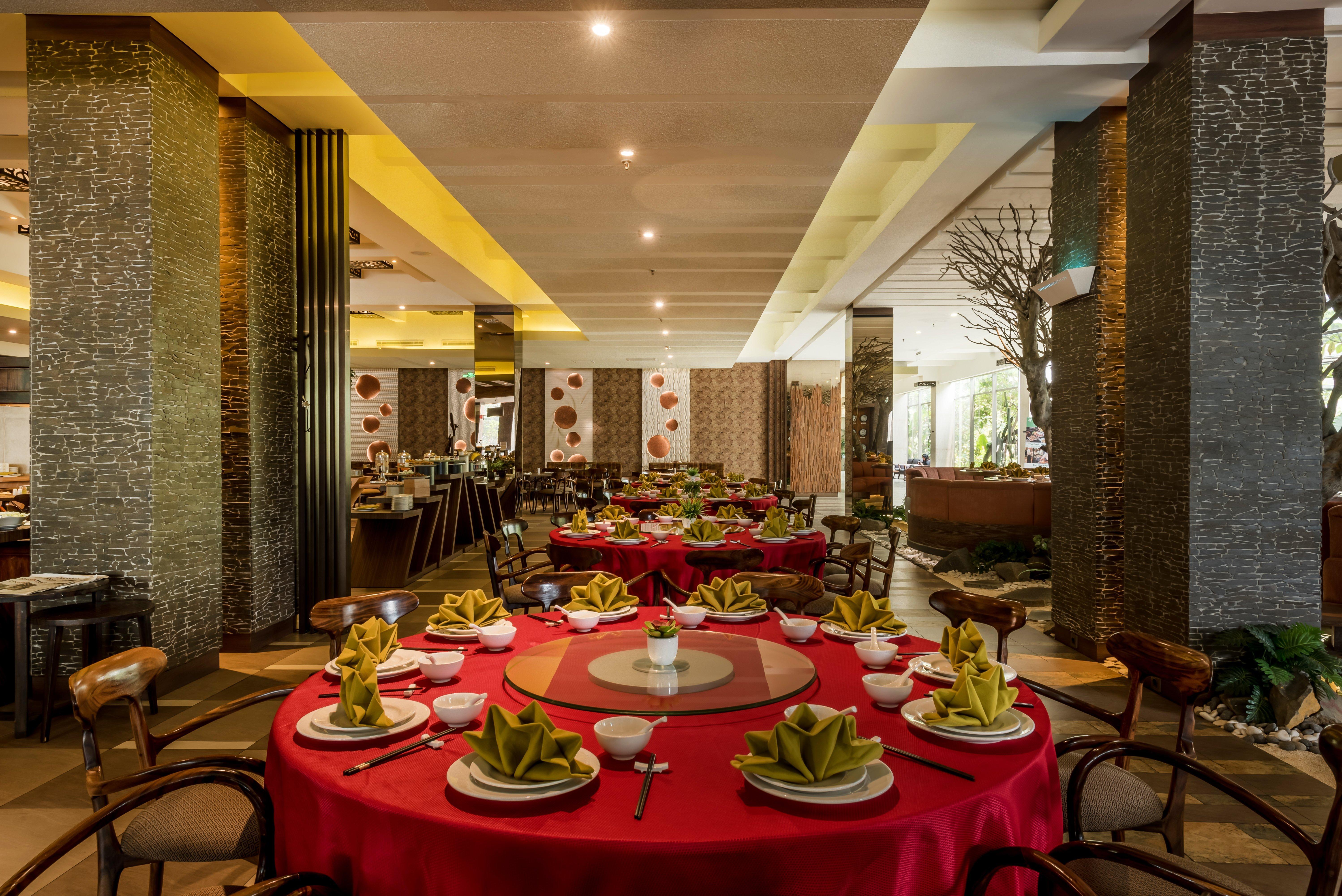 Holiday Inn Cikarang Jababeka By Ihg Buitenkant foto