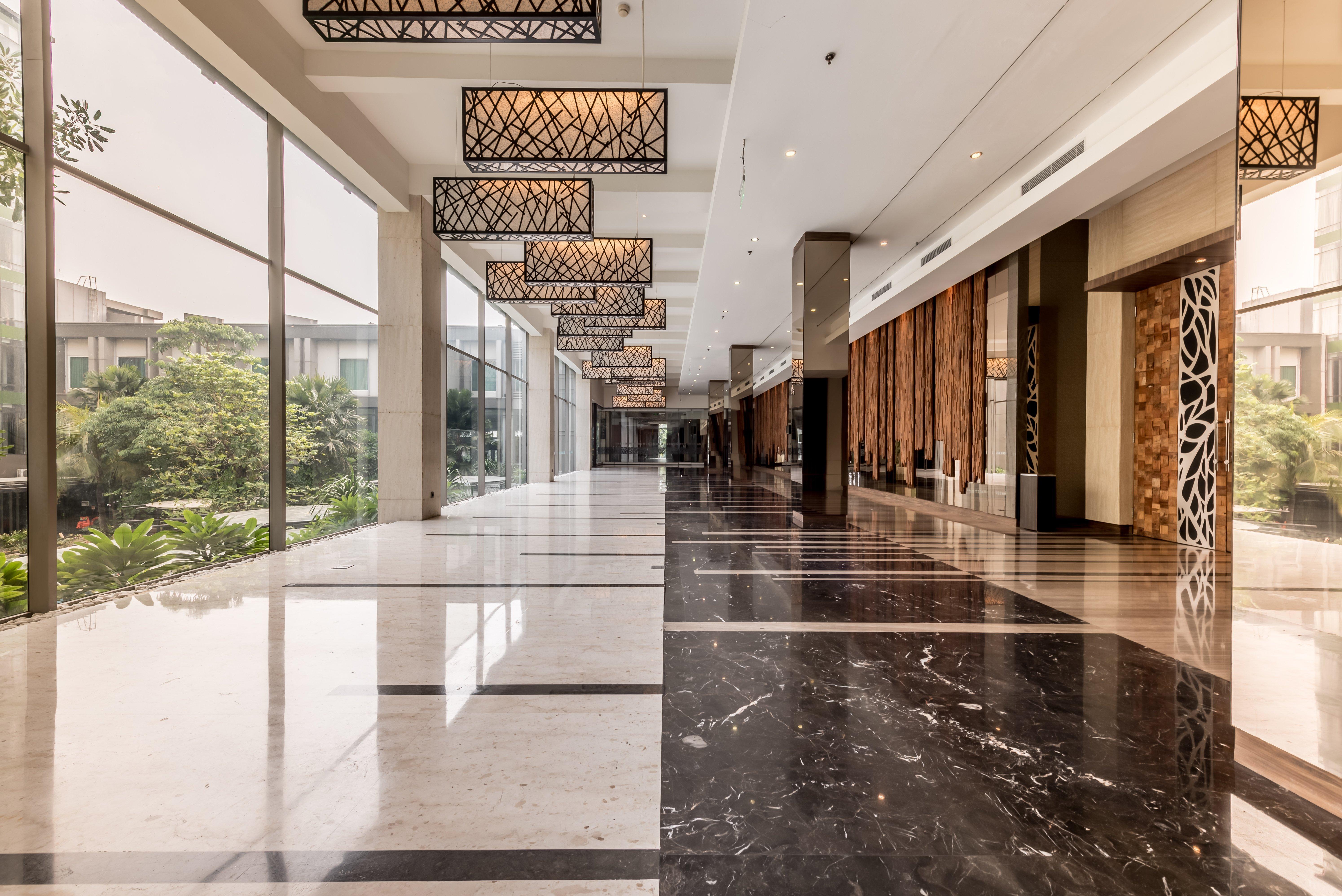 Holiday Inn Cikarang Jababeka By Ihg Buitenkant foto