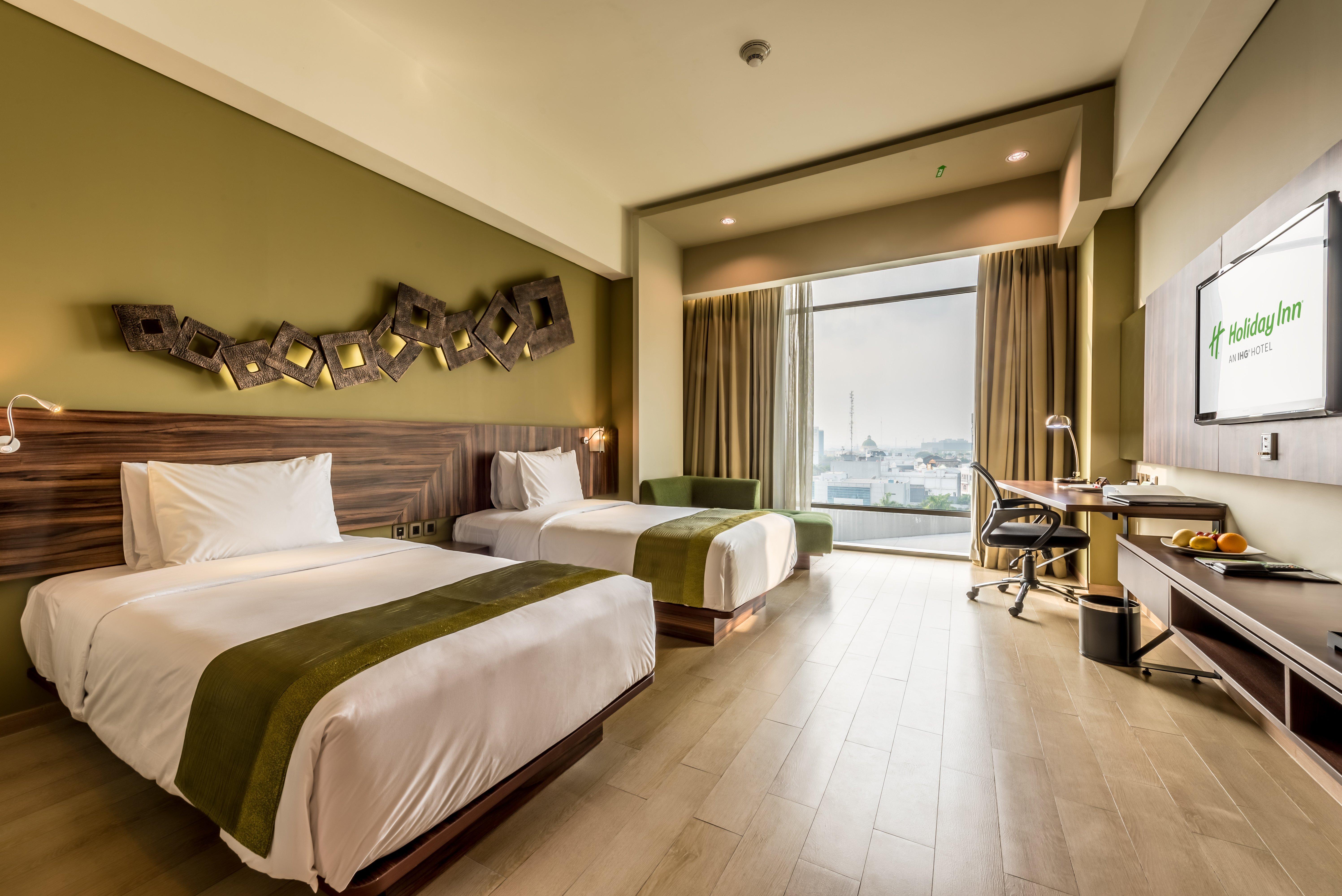 Holiday Inn Cikarang Jababeka By Ihg Buitenkant foto